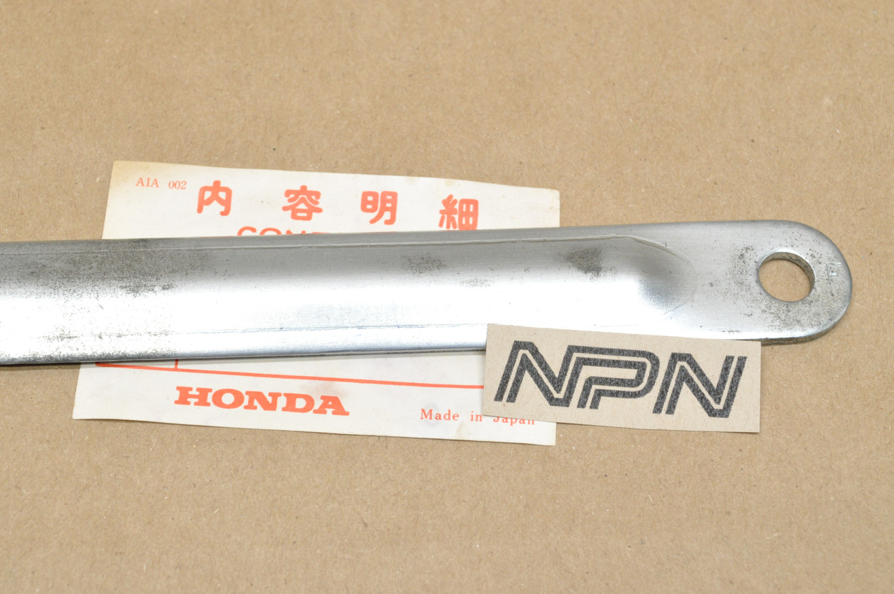 NOS Honda CL90 S90 ST90 K0-K2 Rear Brake Stopper Arm Bar 43432-028-010