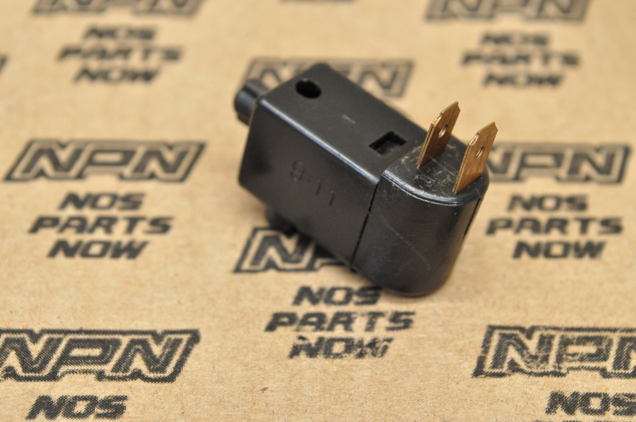 NOS Honda CB400A CB400 T CX500 GL1000 Brake Master Cylinder Switch 35340-413-013