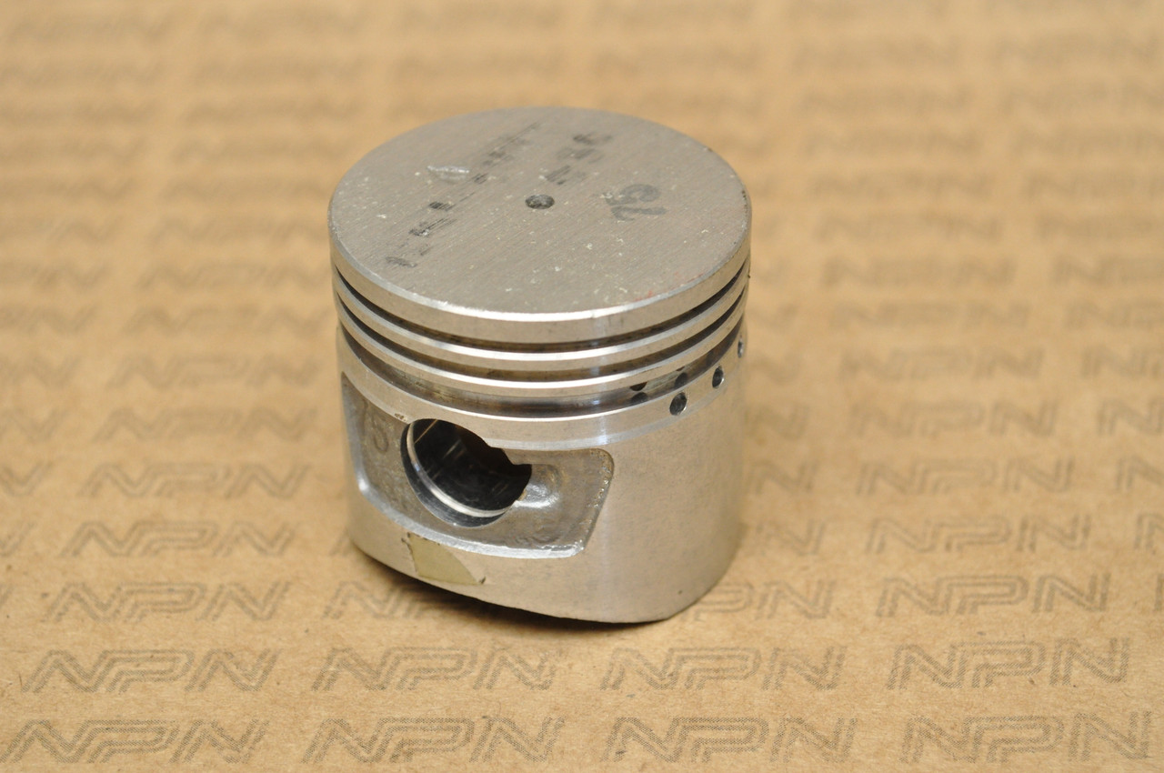 NOS Honda P50 PC50 STD Standard Size Piston 13101-044-030