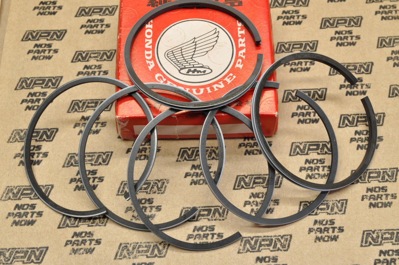 NOS Honda CA77 CB77 CL77 .50 Oversize Piston Ring Set for 2 Pistons 13032-275-000