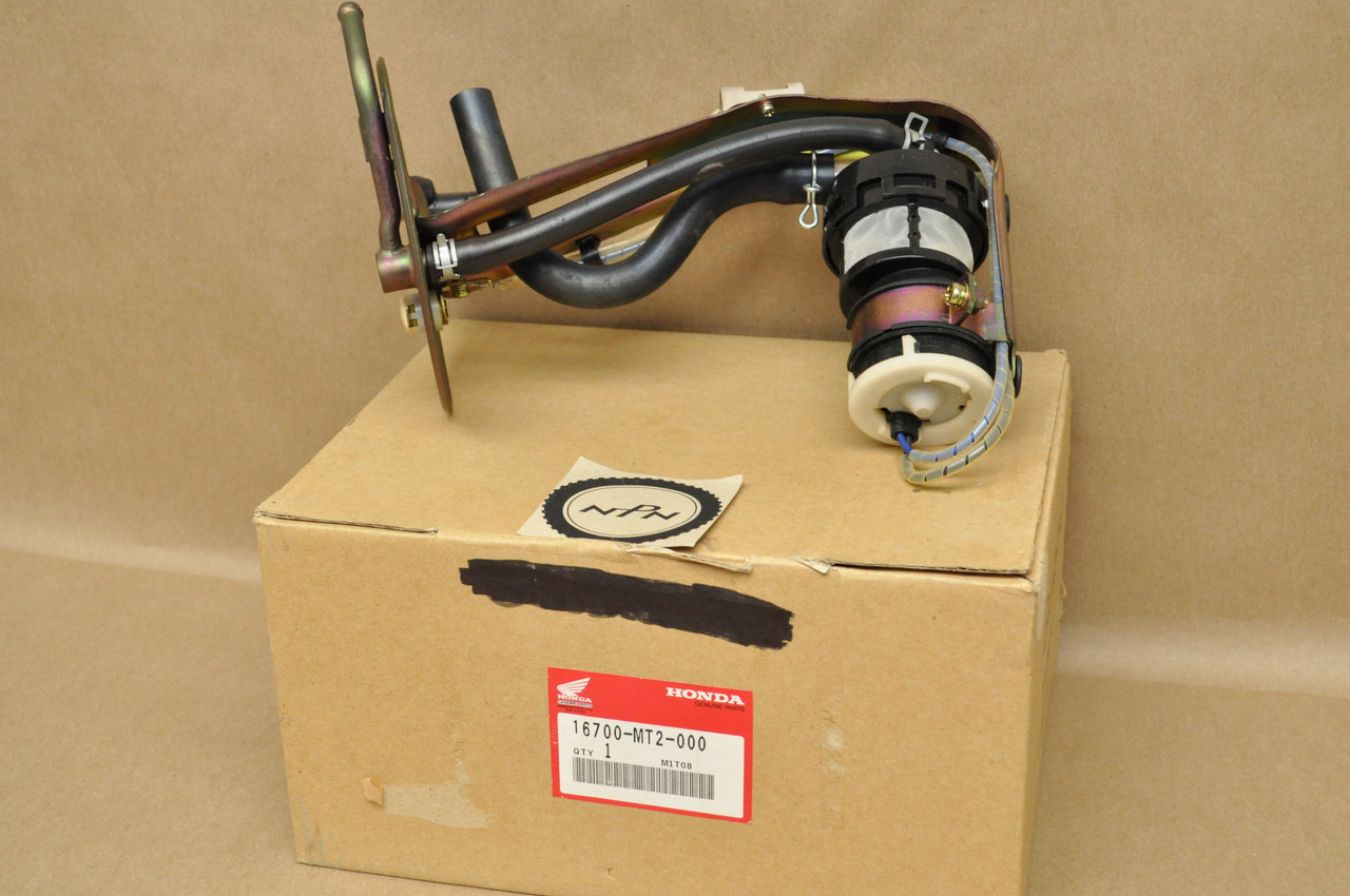 NOS Honda 1988-93 GL1500 Gold Wing Fuel Pump Unit 16700-MT2-000
