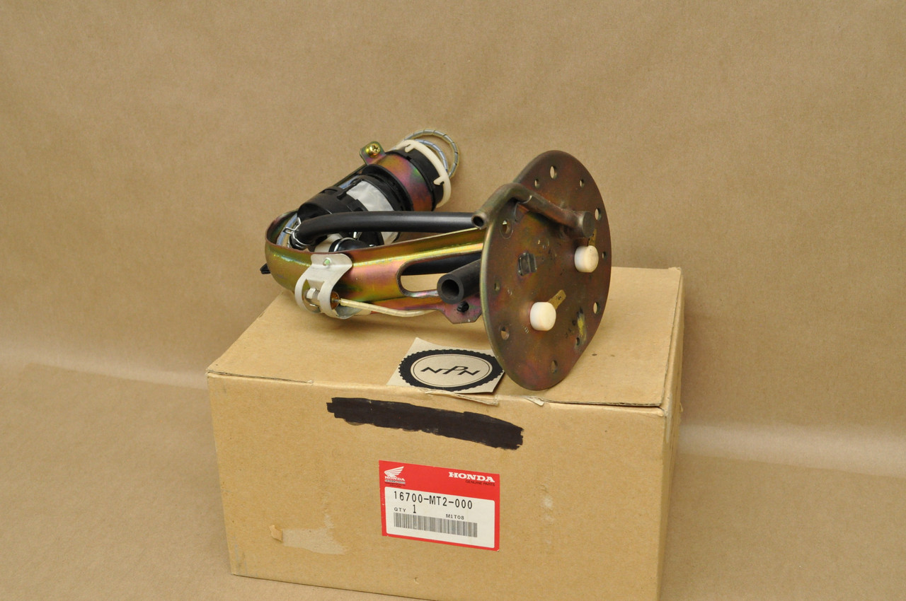 NOS Honda 1988-93 GL1500 Gold Wing Fuel Pump Unit 16700-MT2-000