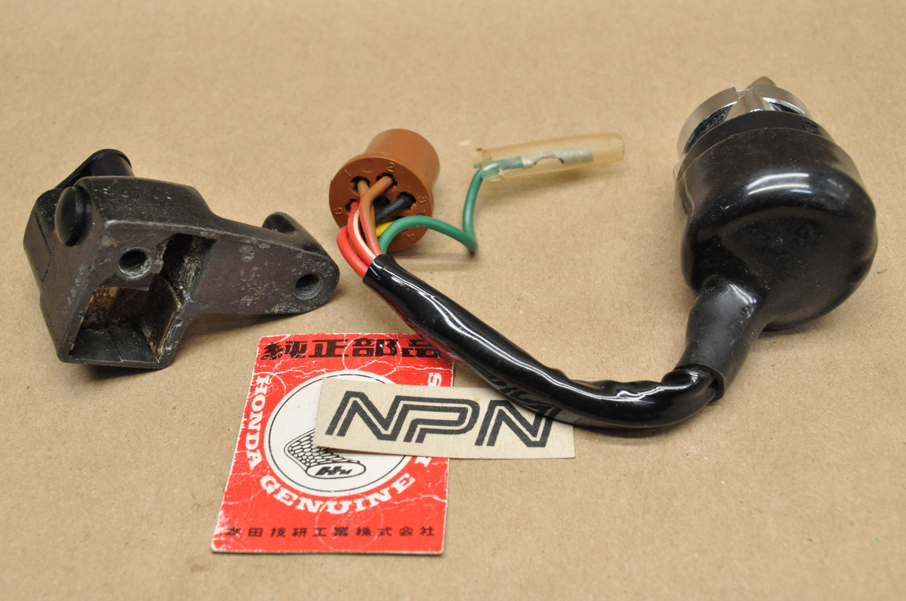 NOS Honda SL70 K1 Main Ignition Switch Helmet Lock & Key Set 35030-118-771