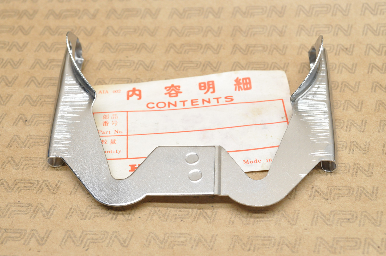 NOS Honda S90 Chrome Rear Fender Rubber Mud Guard Stay Bracket 80122-028-010