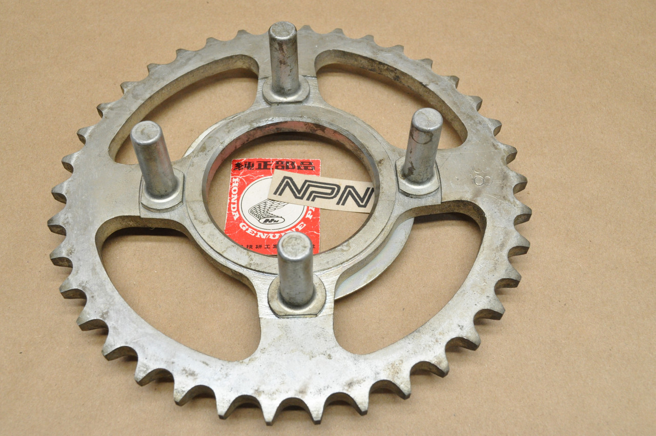 NOS Honda CL350 K0-K4 Rear Final Drive Sprocket 38T 41200-348-000