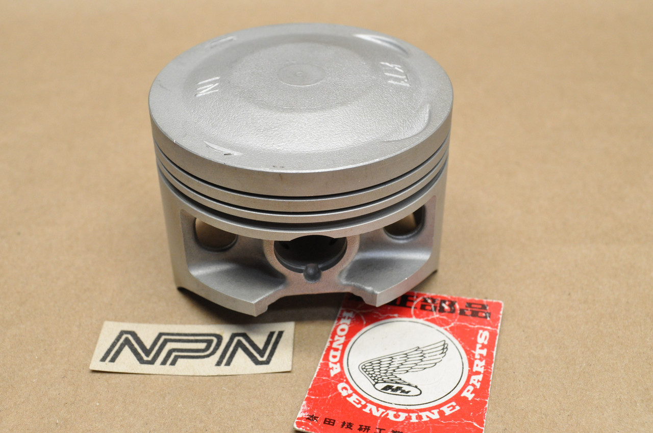 NOS Honda 1986-89 XR250 R STD Standard Size Piston 13101-KT1-003