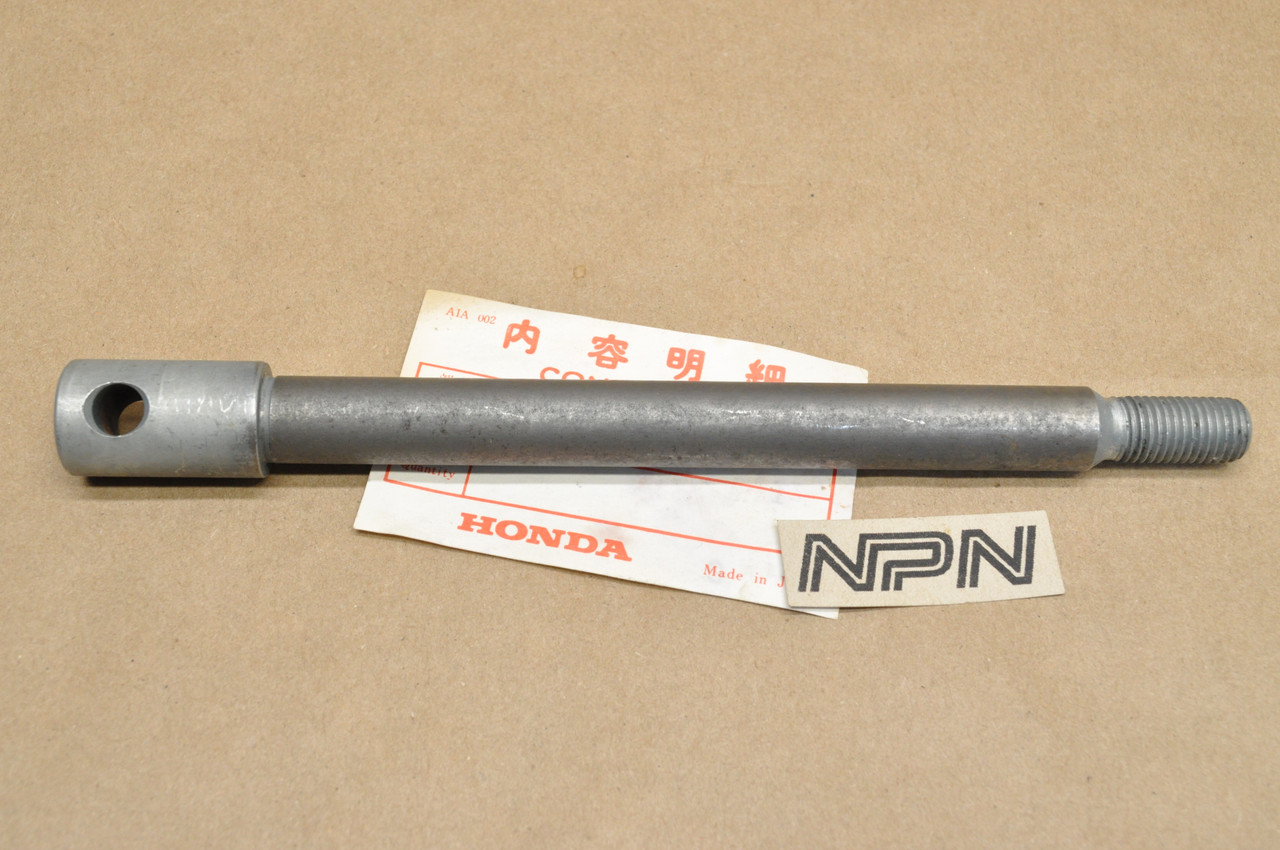 NOS Honda CB450 K0-K2 CL450 K0-K4 CL72 CL77 Front Wheel Axle Bolt 44301-283-000