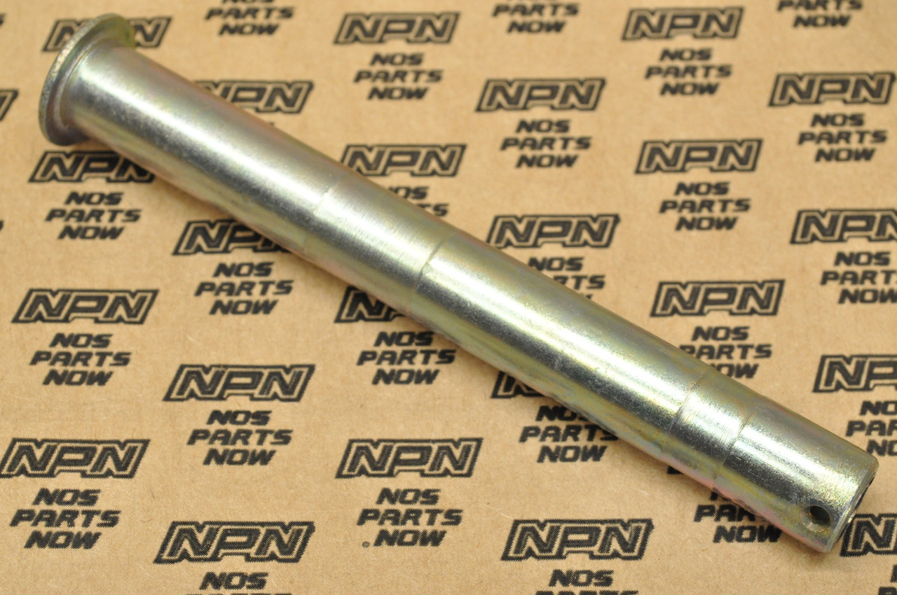 NOS Honda CB100 CB125 CL100 CL125 CL90 S90 Main Stand Pivot Pipe 50526-028-010