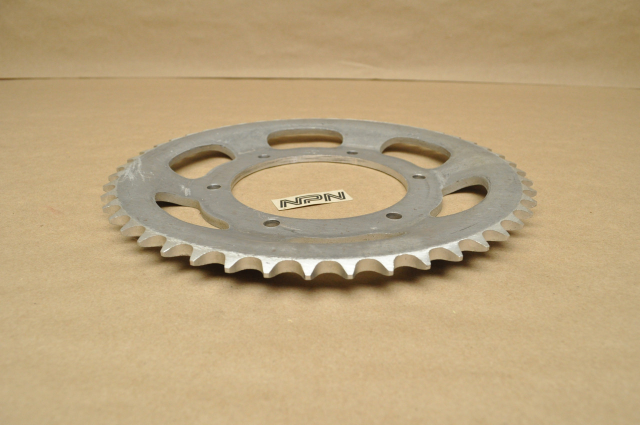 NOS Honda 1976 MR250 CR250 M Rear Chain Drive Sprocket Offset 49T 41201 ...