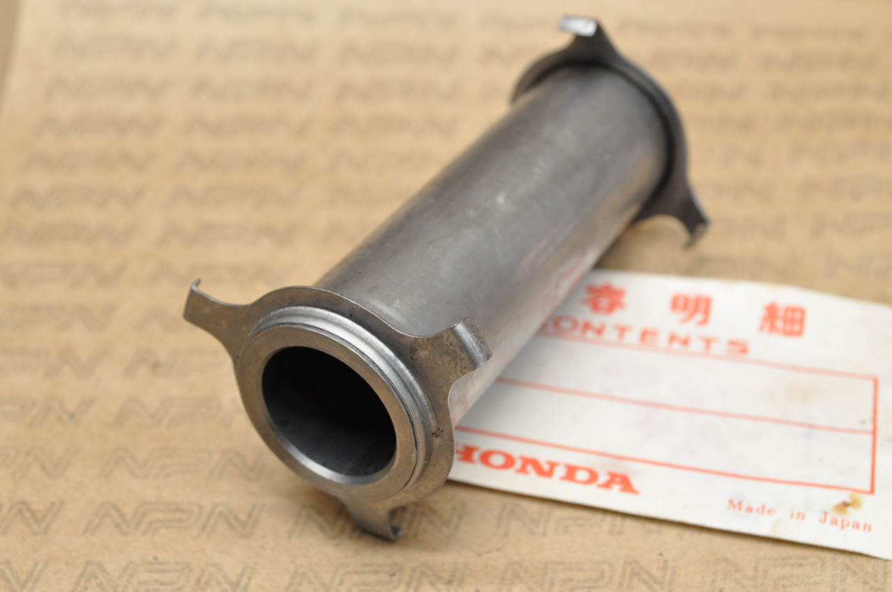 NOS Honda CB650 CB750A CB750C CB750 K Rear Axle Distance Collar 42620 ...