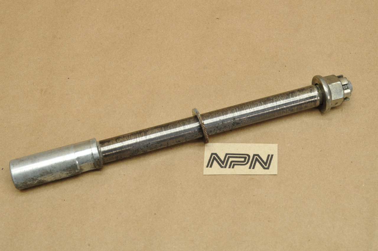 Vtgn Used OEM Honda CB400 CB450 CM400 CX500 Front Wheel Axle Bolt 44301-413-000