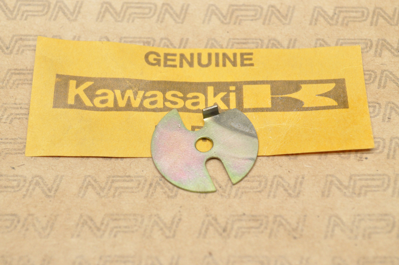 NOS Kawasaki 1973-75 F11 Carburetor Throttle Valve Spring Seat 16007-017