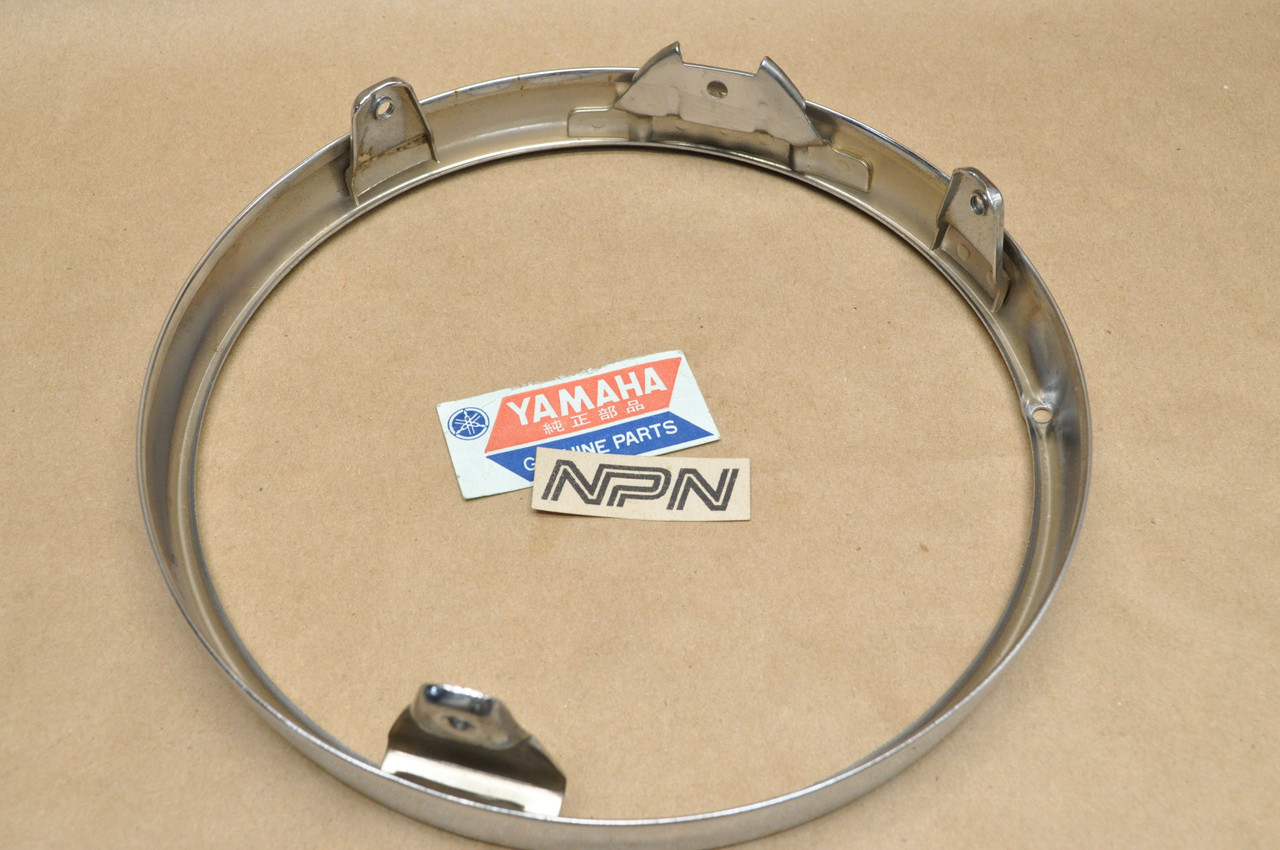 NOS Yamaha SR500 TX750 XJ650 XJ750 XS1100 XS750 XS850 Bezel Rim 341-84315-40