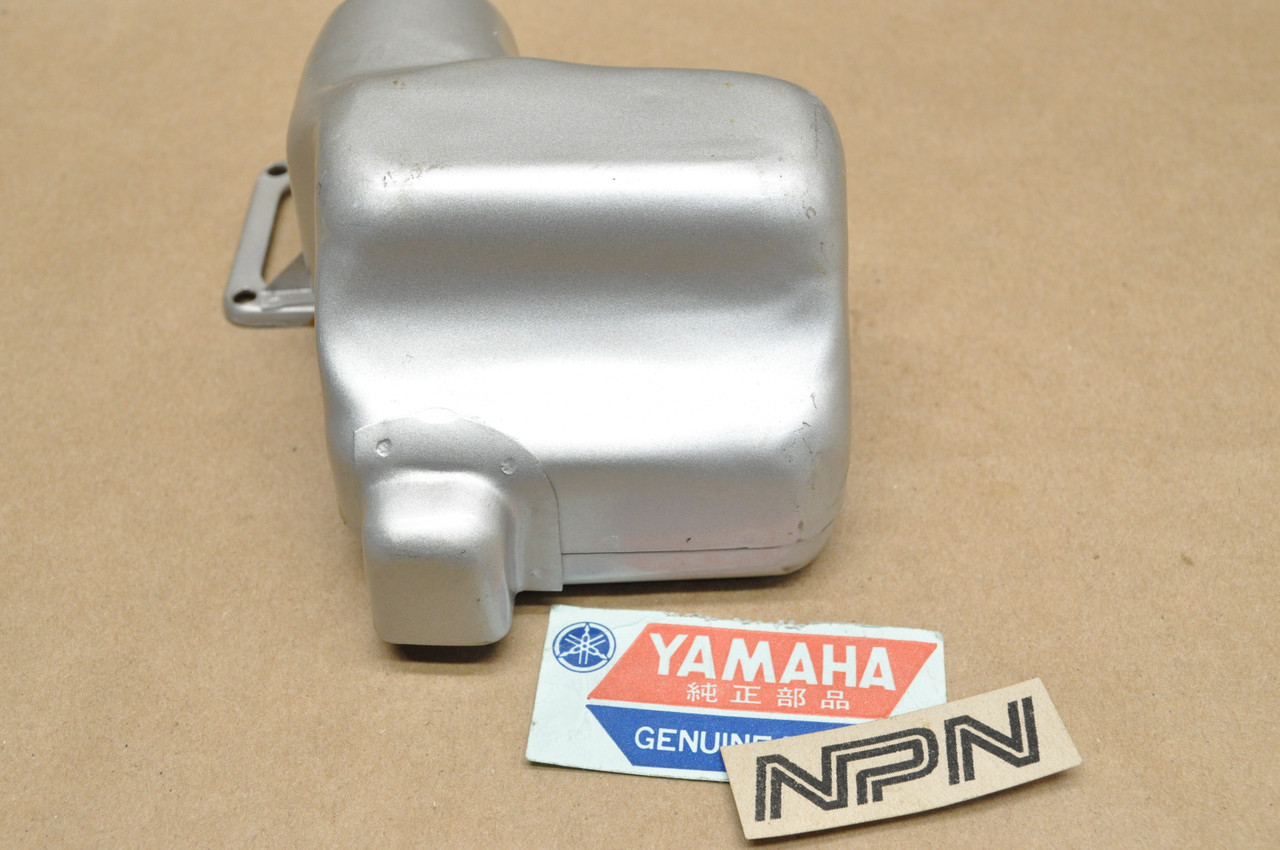 NOS Yamaha 1971 JT1 Early Air Cleaner Case Cover 288-14411-00