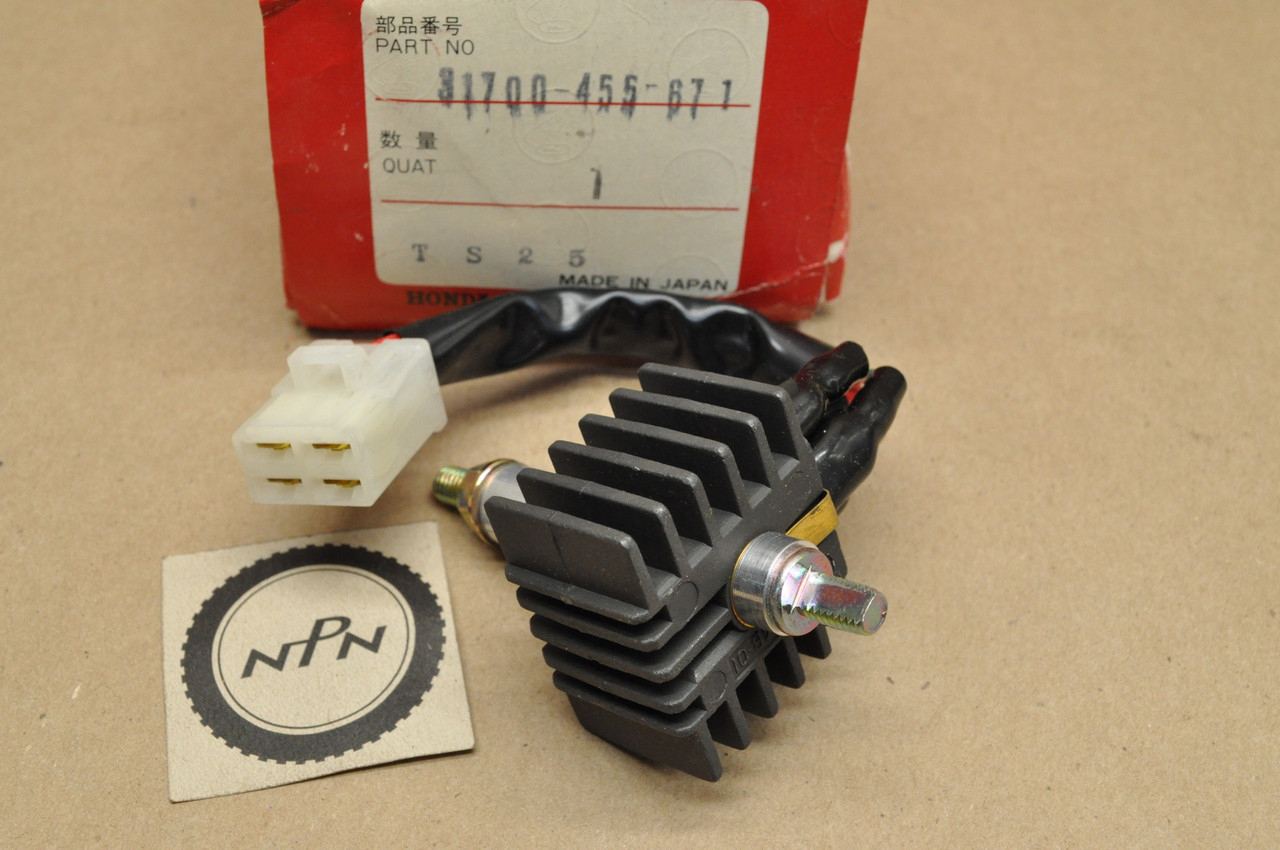 NOS Honda CB350 CB450 K1-K7 CL350 K0-K5 CL450 XL175 Rectifier 31700-455-671