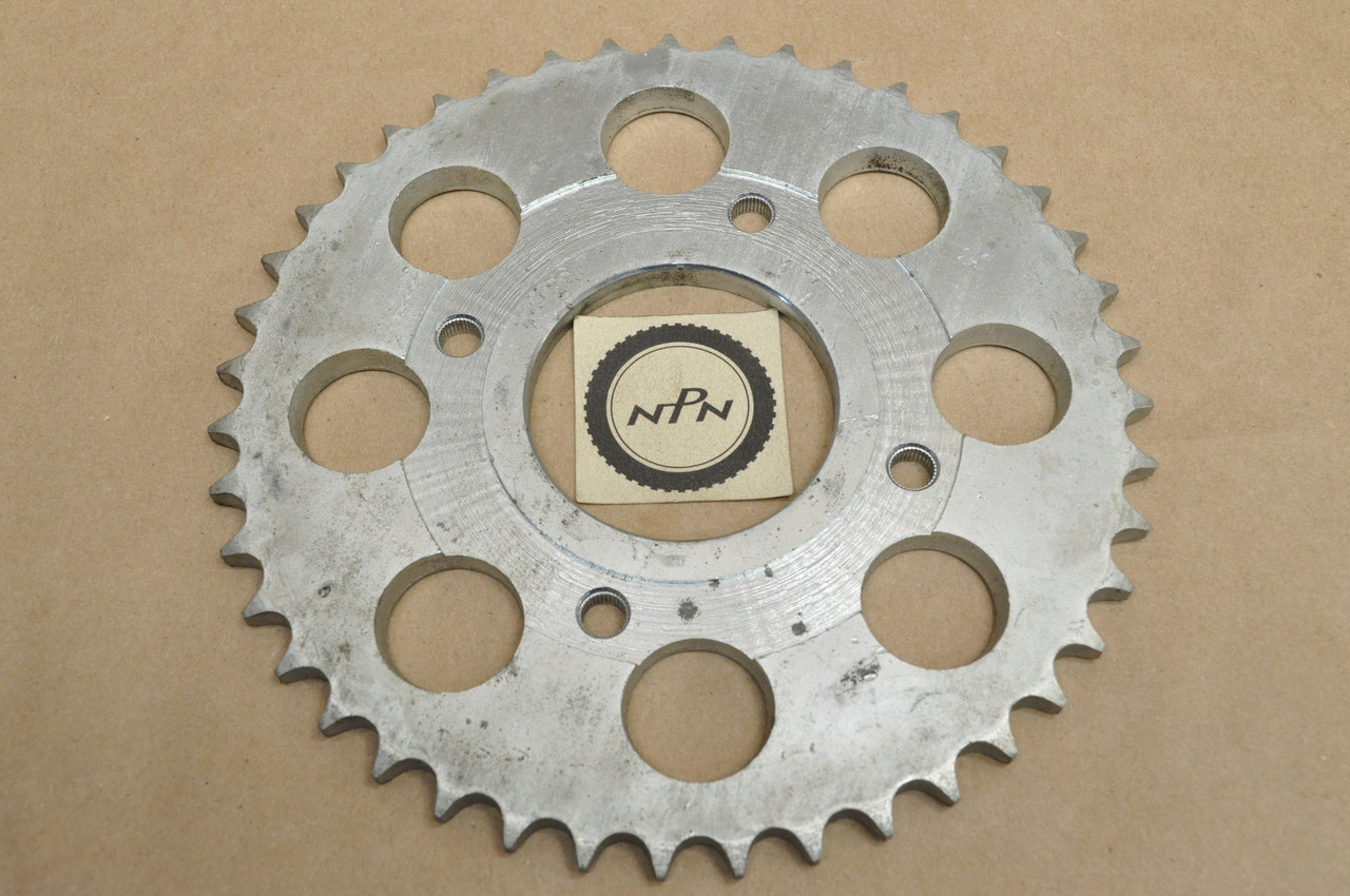 NOS Honda CB160 CL160 CL175 SL100 Steel Rear Drive Sprocket 43T 41201-216-000