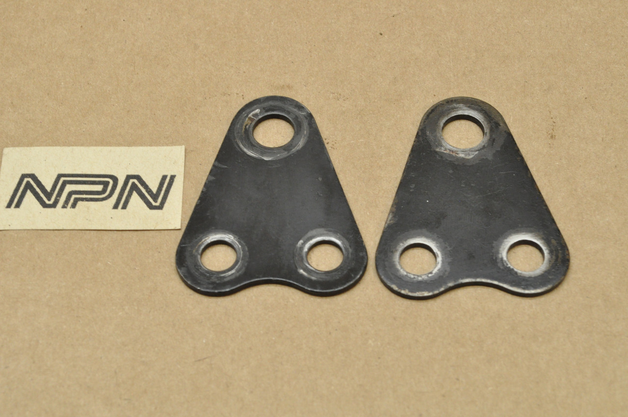 Vtg OEM Yamaha 1976-79 RD400 Rear Motor Mount Bracket Qty2 1A1-21315-00