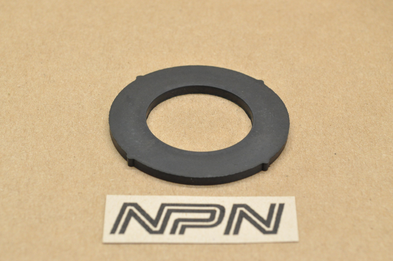 NOS Honda C110 CB160 CB750 CL160 CL70 CL90 P50 S65 Gas Cap Gasket 17631-253-010