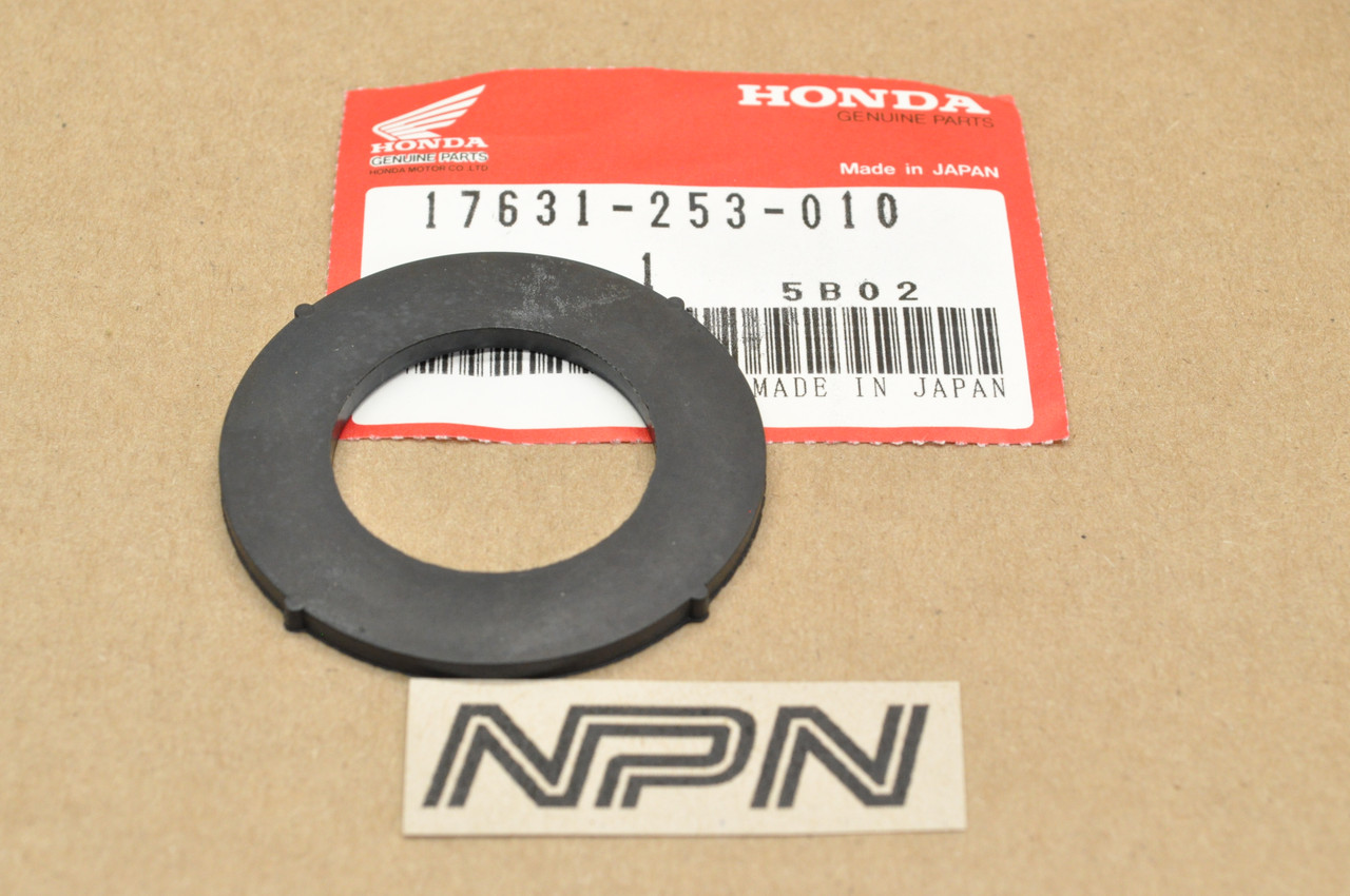 NOS Honda C110 CB160 CB750 CL160 CL70 CL90 P50 S65 Gas Cap Gasket 17631-253-010