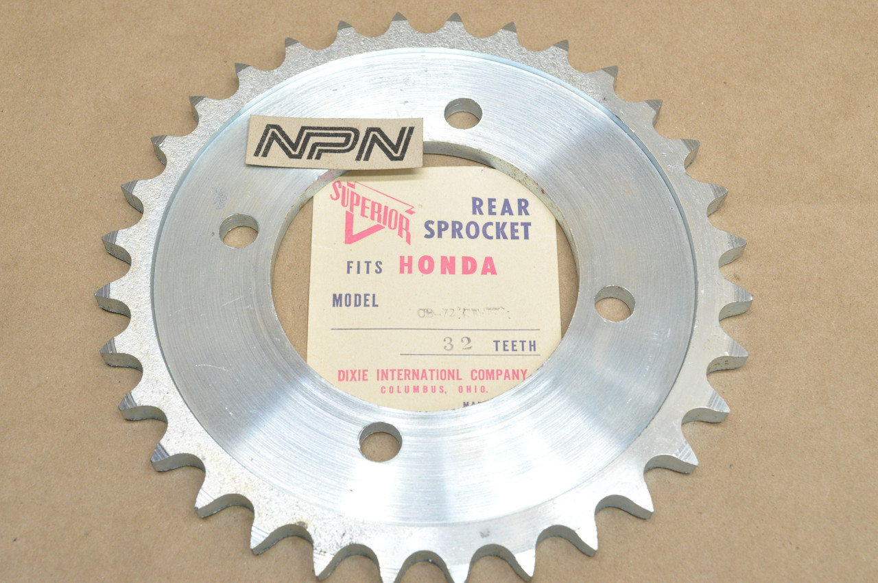 NOS Honda CB72 CB77 Superior Rear Wheel Final Drive Sprocket 32T 41201-268-000