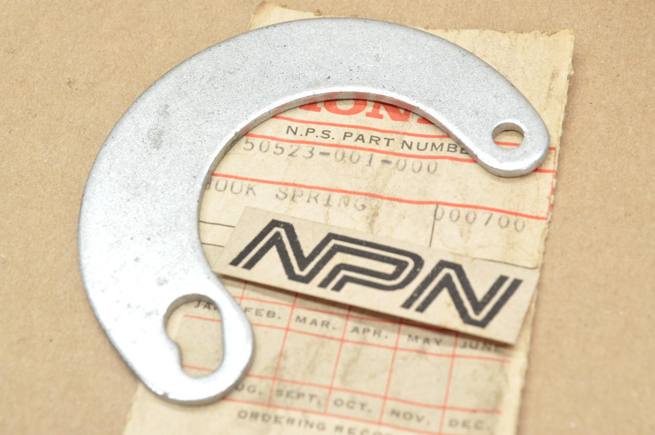 NOS Honda C100 C102 CA105 CM91 CT200 CT90 Main Stand Spring Plate 50523-001-000