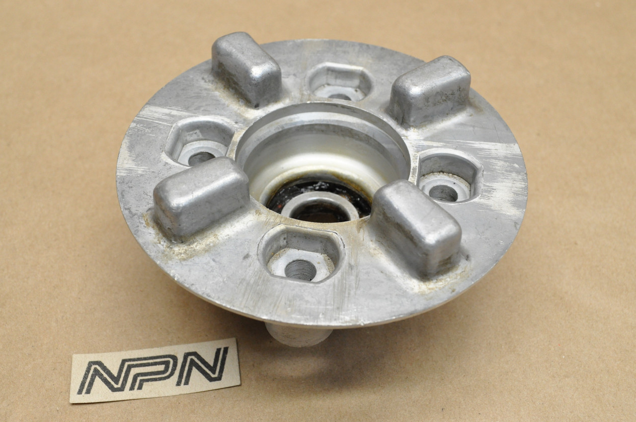 NOS Honda CL90 S90 Rear Wheel Hub Final Drive Sprocket Flange 42610028