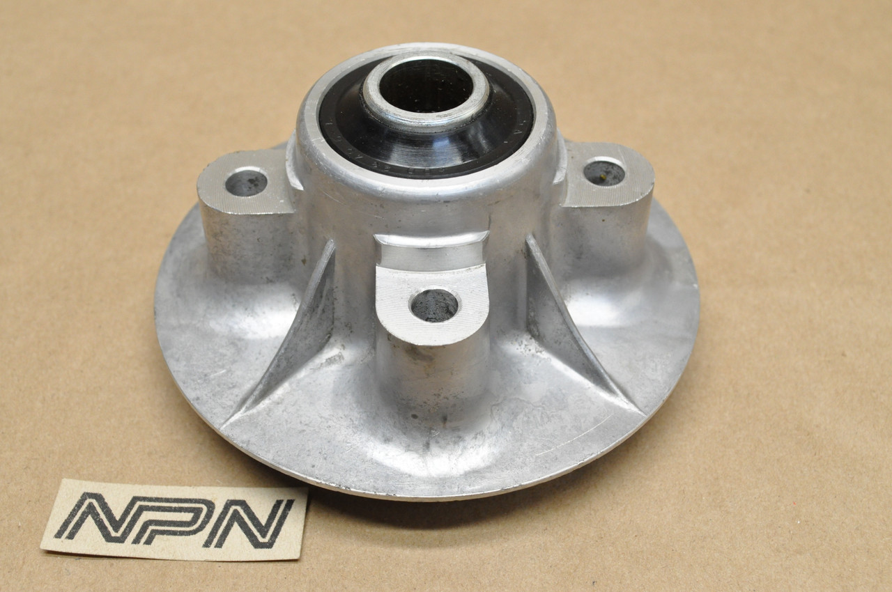 NOS Honda CL90 S90 Rear Wheel Hub Final Drive Sprocket Flange 42610028