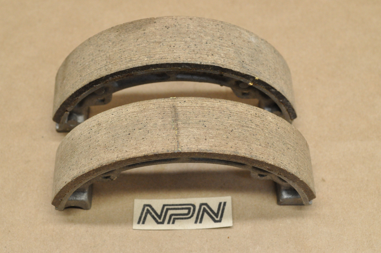 NOS Honda ATC110 ATC200 ATC90 FL250 TRX200 SCK Brake Shoe Set 45120-303-690