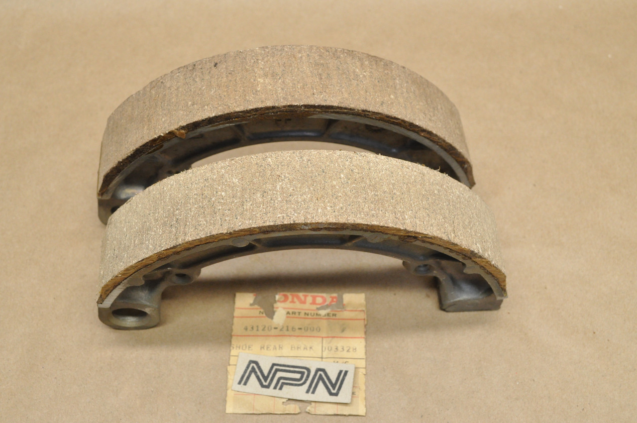NOS Honda CB160 CL160 Rear Wheel Brake Shoe Pad Set 43120-216-000