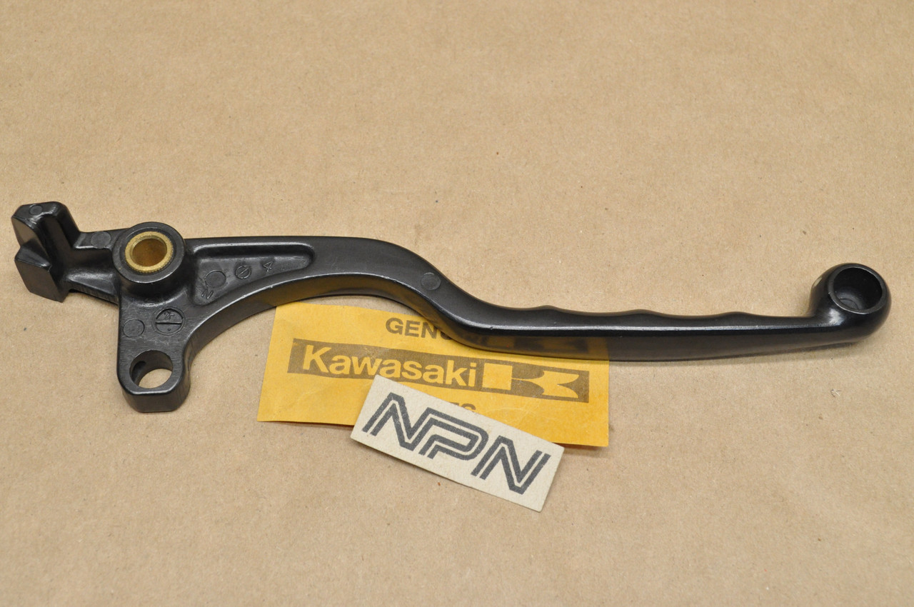 NOS Kawasaki ZG1200 Voyager ZX1000 ZX750 ZX900 Ninja Clutch Lever 46092-1130