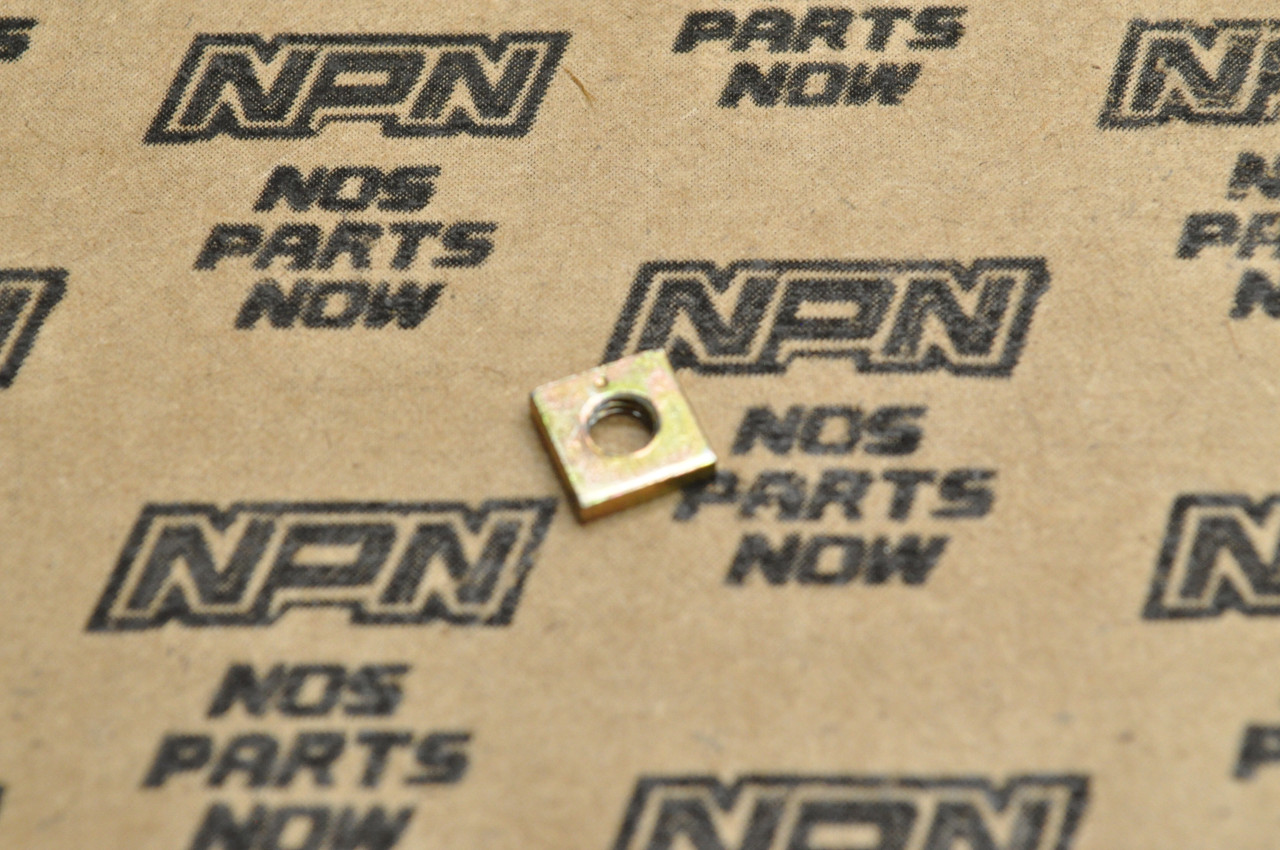 NOS Honda C100 CB160 CB750 CL160 CT90 S90 Head Light Adjusting Nut 33117-001-003