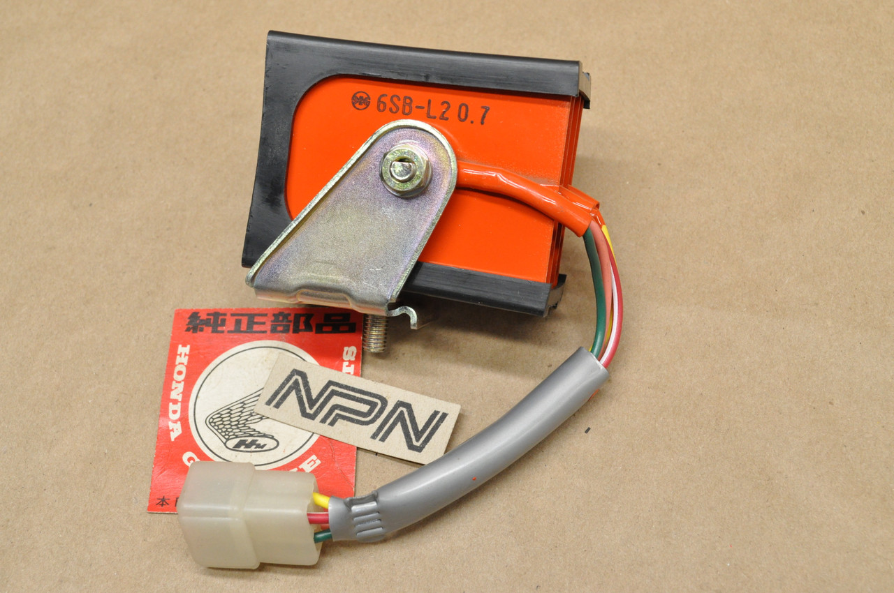 NOS Honda CB175 CL175 K3-K6 Selenium Voltage Rectifier Regulator 31700-303-033