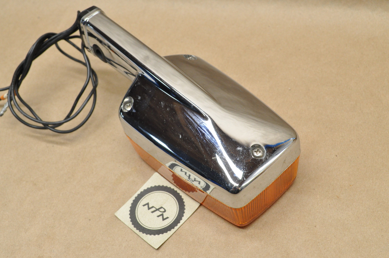 NOS Honda CB650 1979-82 CB750 K 1979 CB750L Front Turn Signal 33400-425-673