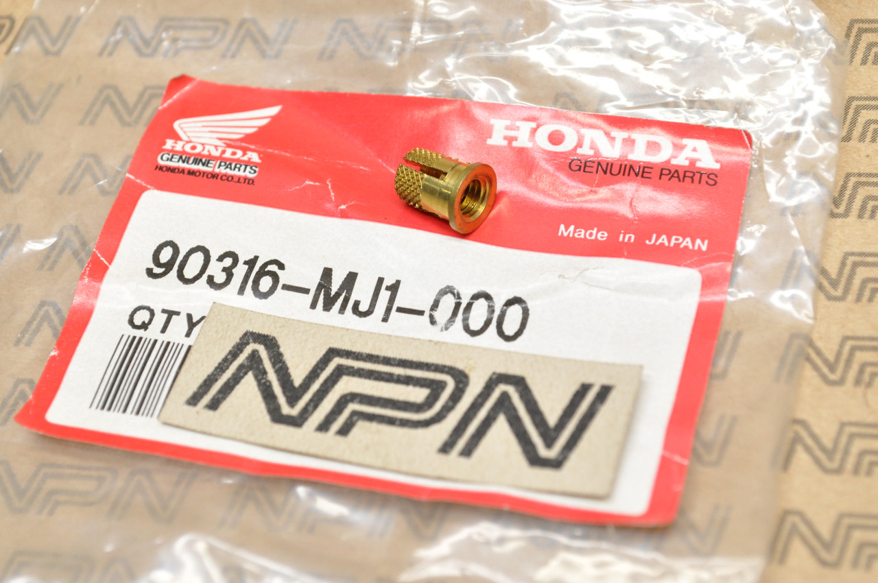 NOS Honda CB700 SC CBR1000 CBR600 VFR700 VFR750 Insert Nut 90316-MJ1-000
