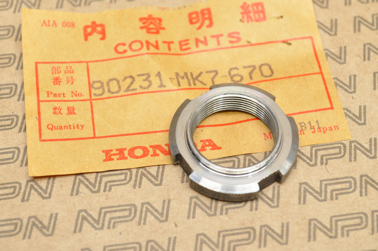 NOS Honda CB750 VF750 VFR700 VFR750 VT700 VT800 Clutch Lock Nut 90231-MK7-670