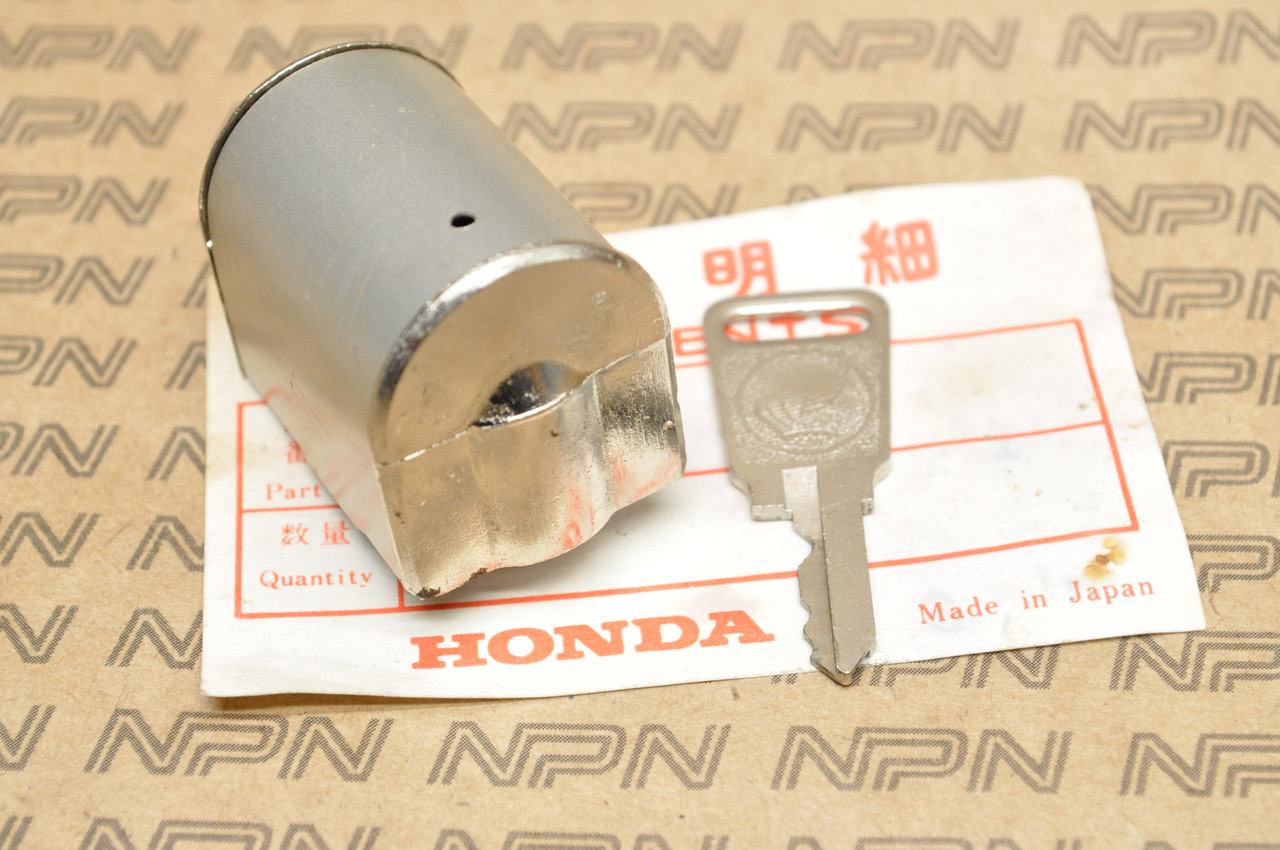 NOS Honda C100 CL70 CL90 CT90 S90 ST90 XL100 Steering Lock & Key 35010-001-010