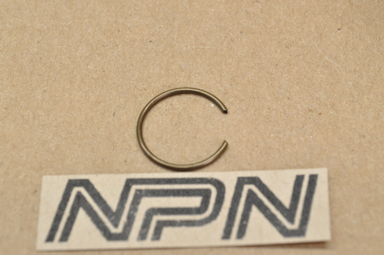 NOS Honda ATC90 CB175 CL175 CR80 CT90 MT125 XL100 XR100 Circlip 94601-14000