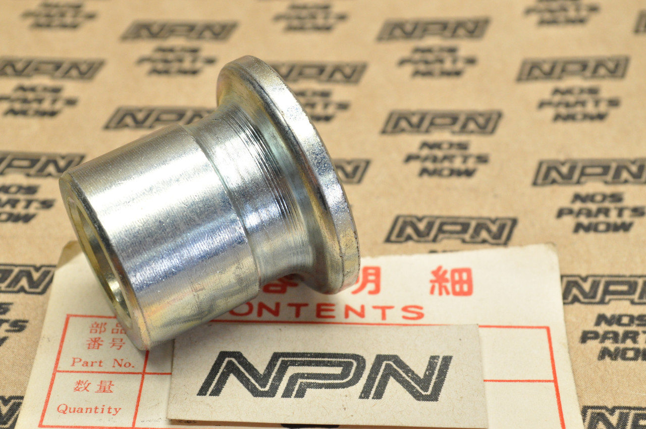 NOS Honda GL1000 Gold Wing XL250 XL350 Rear Wheel Axle Side Collar 42311-356-000