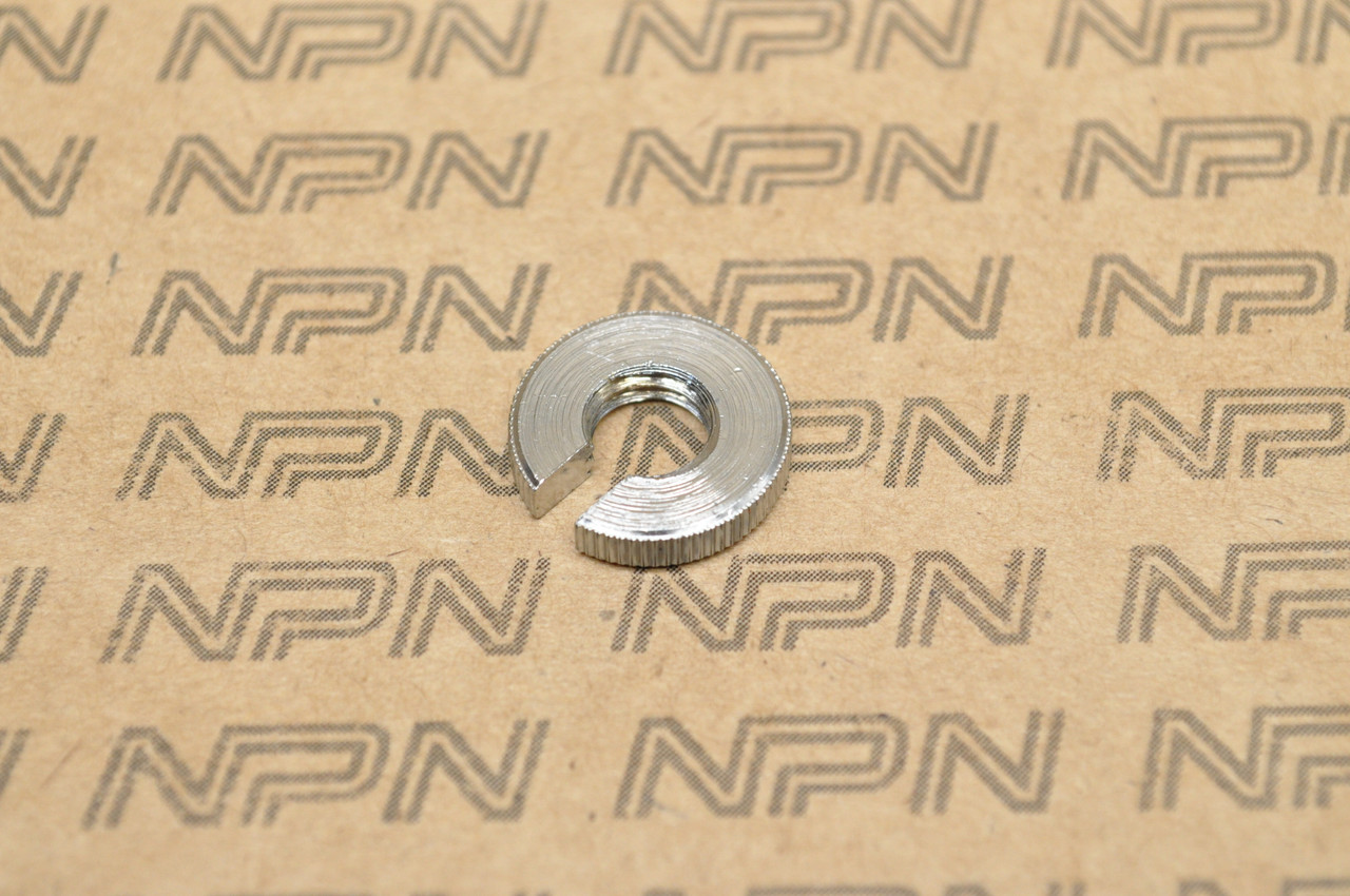 NOS Honda CA72 CB72 CL772 CT70 CT90 MT125 SL100 XL70 Z50 Nut 90321-268-000