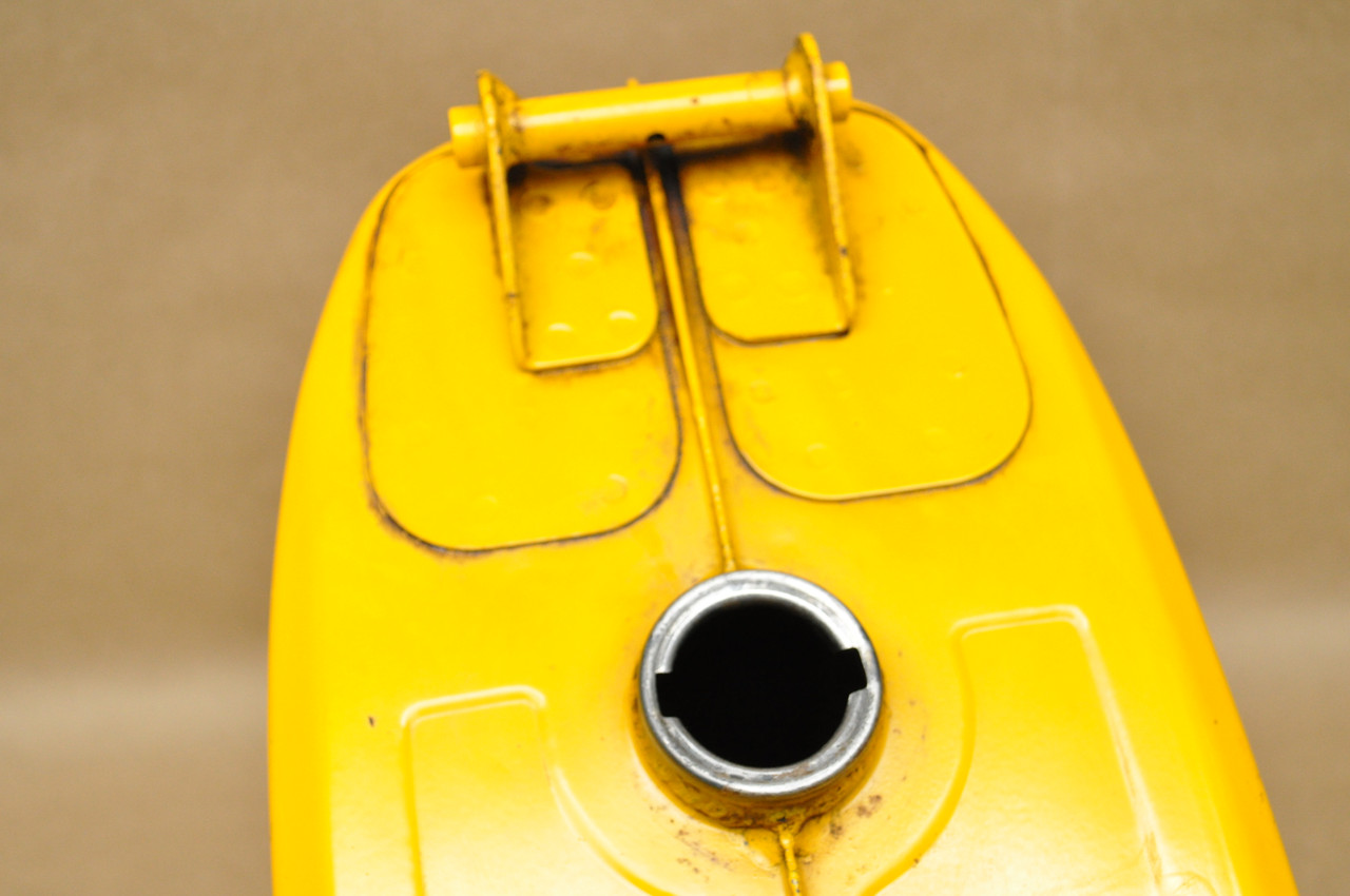 Vintage Used OEM Honda CT200 CT90 Fuel Gas Tank Yellow 17500-001-822