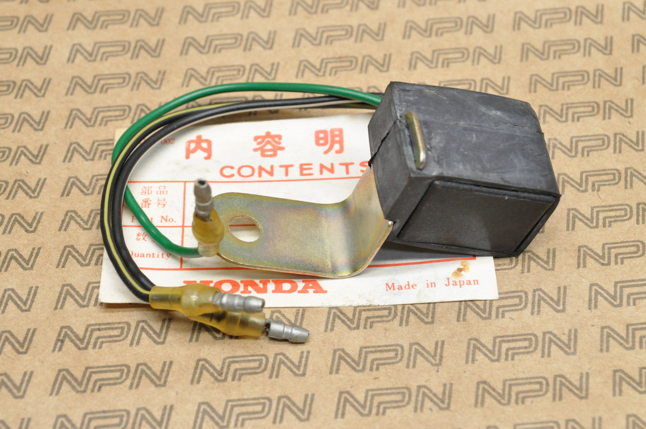 NOS Honda 1978-80 PA50 Voltage Rectifier w/ Rubber & Stay Bracket 31700-148-670