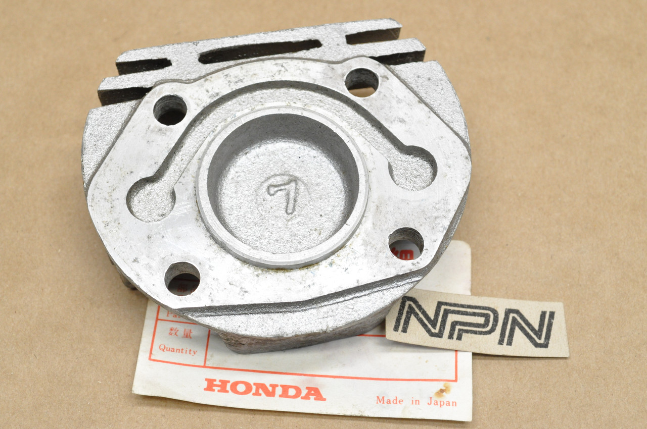 NOS Honda CA77 CA72 CL77 CL72 Left Side Cylinder Head Cover 12341-259-020