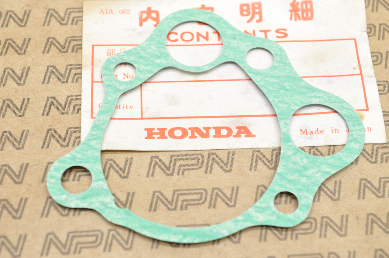 NOS Honda 1985-91 CR250 R Water Pump Cover Gasket 19229-KA4-309