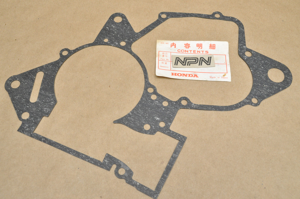 NOS Honda 1988-91 CR125 R Center Crank Case Gasket 11191-KS6-831