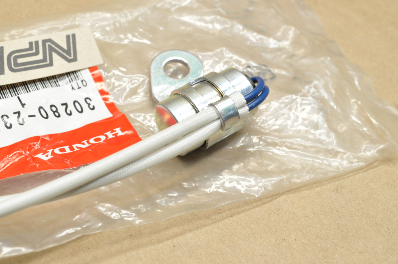 NOS Honda CA175 CB175 CB200 T CL175 CL200 SL175 Ignition Condenser 30280-237-154