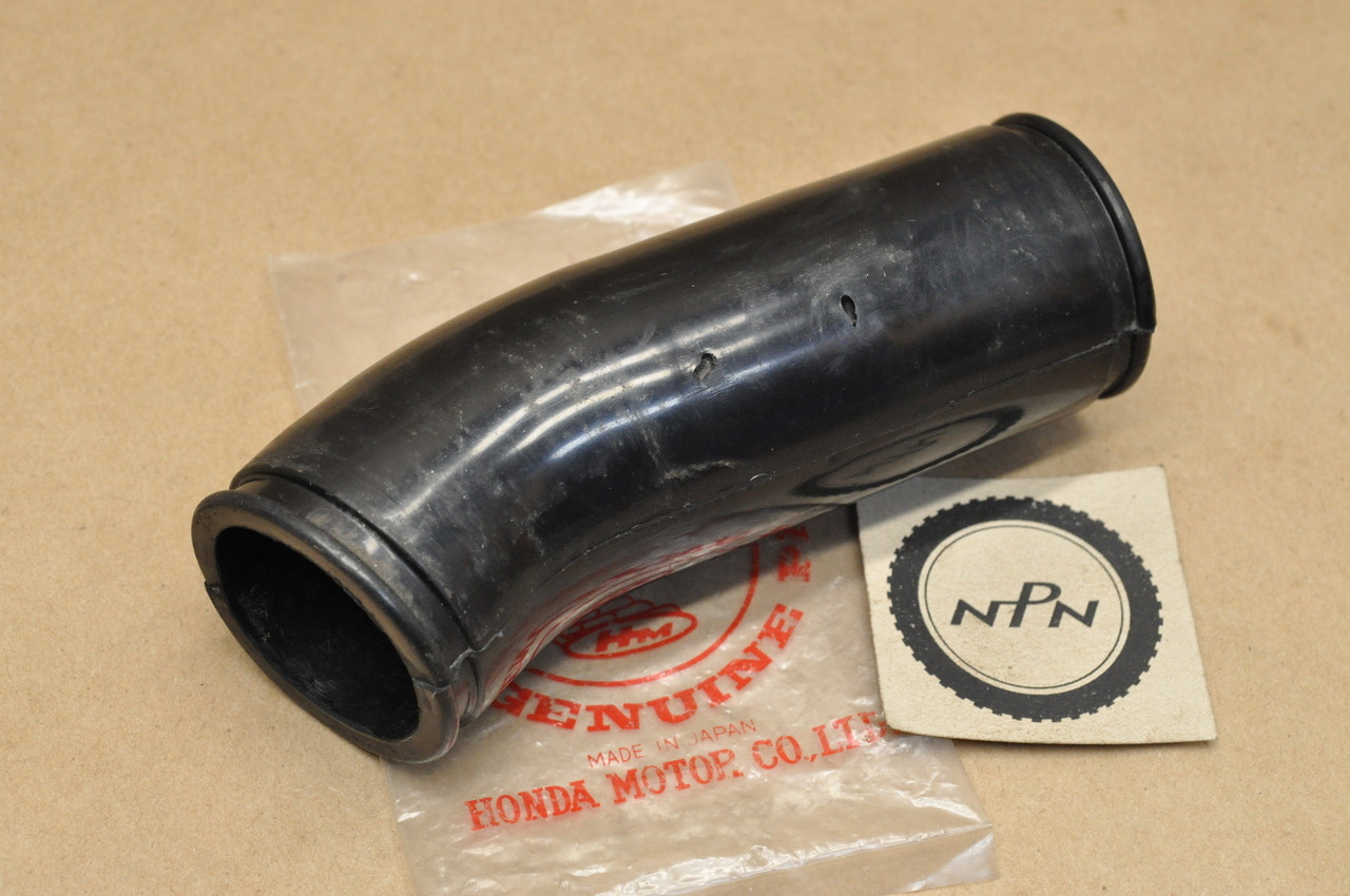 NOS Honda CL72 CL77 Air Cleaner Filter Connecting Tube 17253-273-000