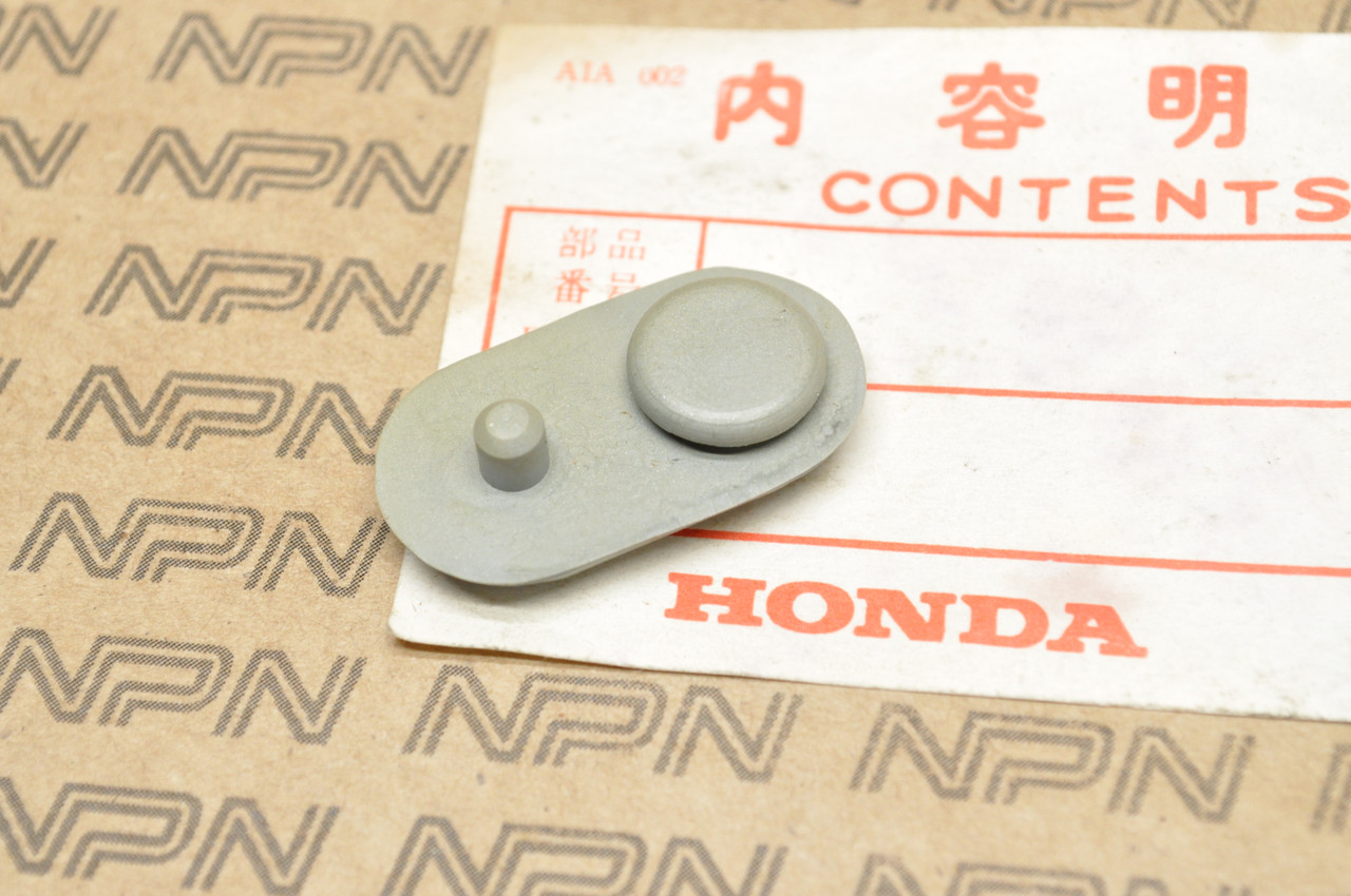 NOS Honda CL90 S90 Turn Signal Blinker Hole Rubber Plug 32992-028-600