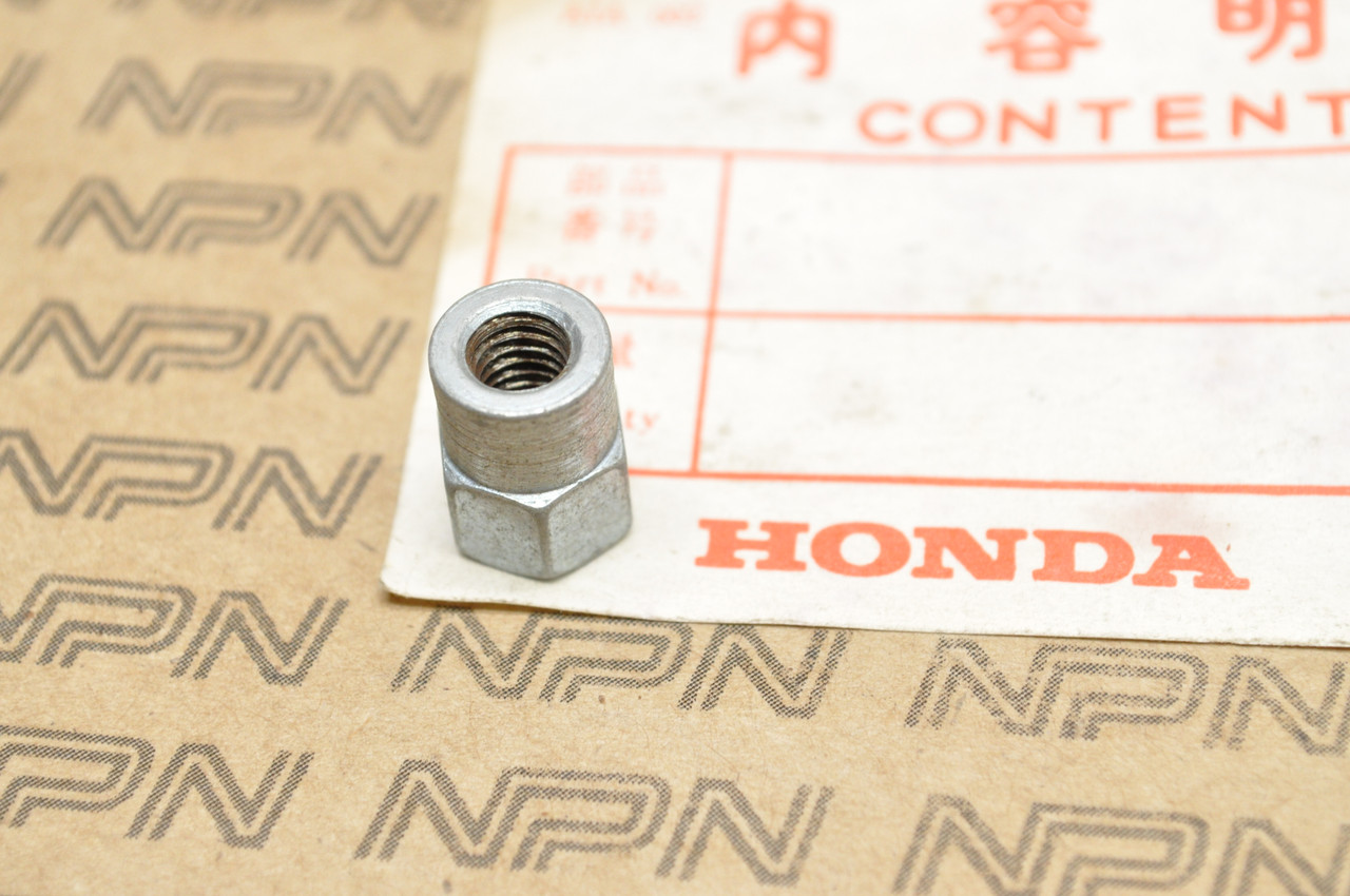 NOS Honda CA72 CA77 CB72 CB77 CL72 CL77 Crank Case Sealing Nut 90241-259-000