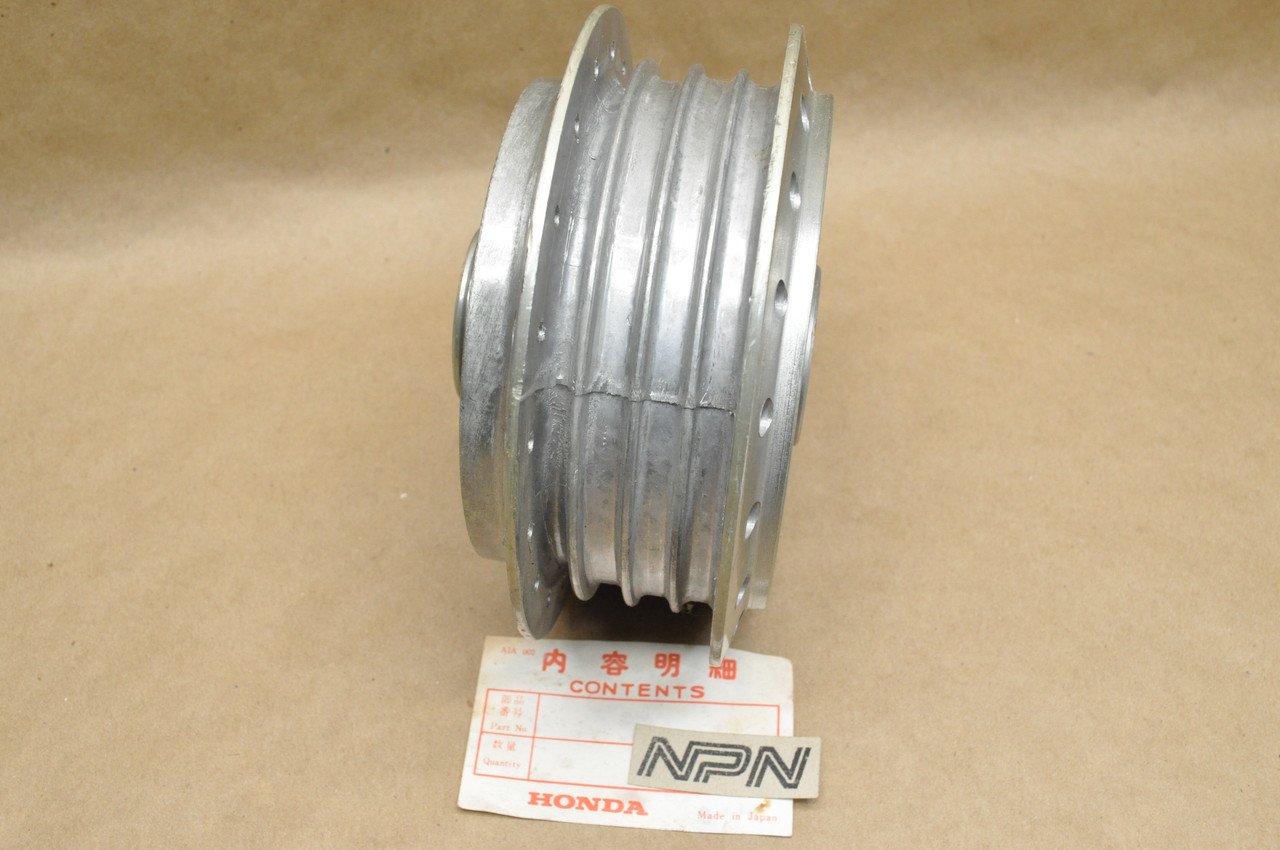 NOS Honda CL90 Rear Wheel Hub 42601-056-670