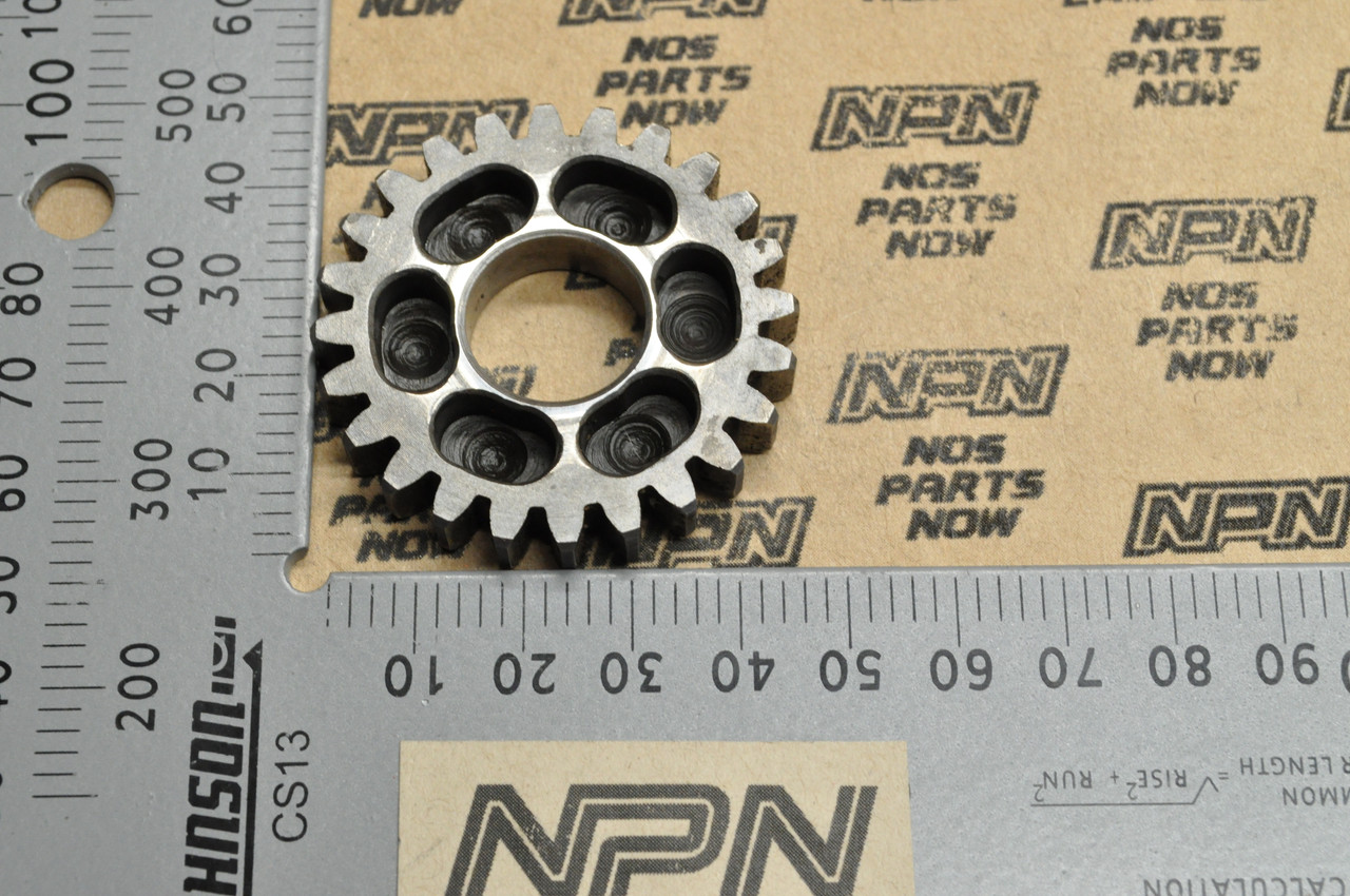 Vtg OEM Honda CL70 K0-K3 CT70 H SL70 K0-K1 Main Shaft Top Gear 24T 23471-065-010